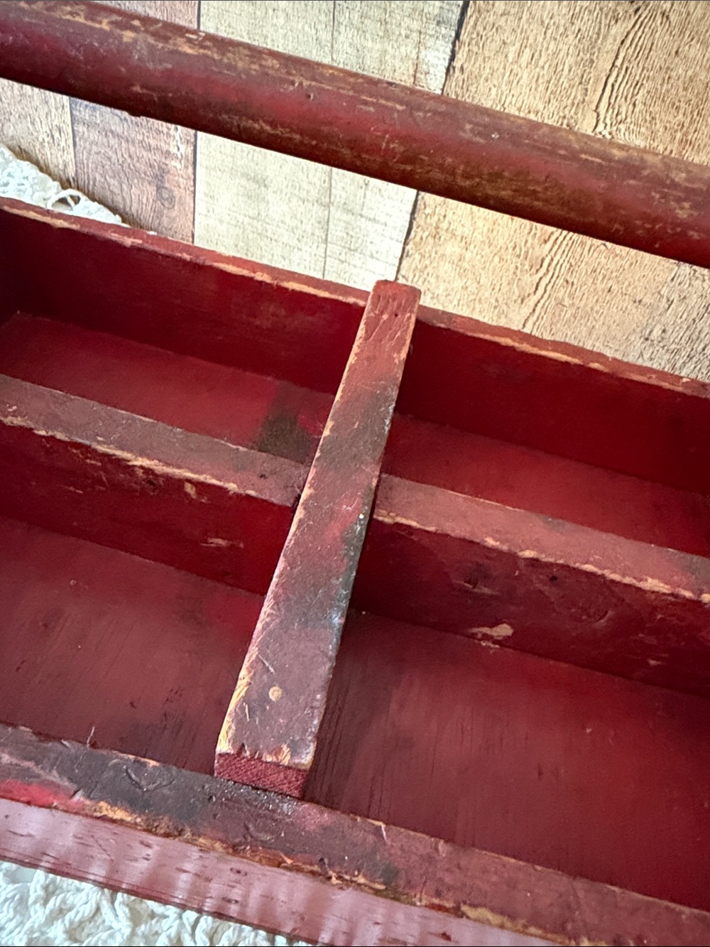 VTG primitive red wooden tool box or utility caddy - Picture 8 of 14